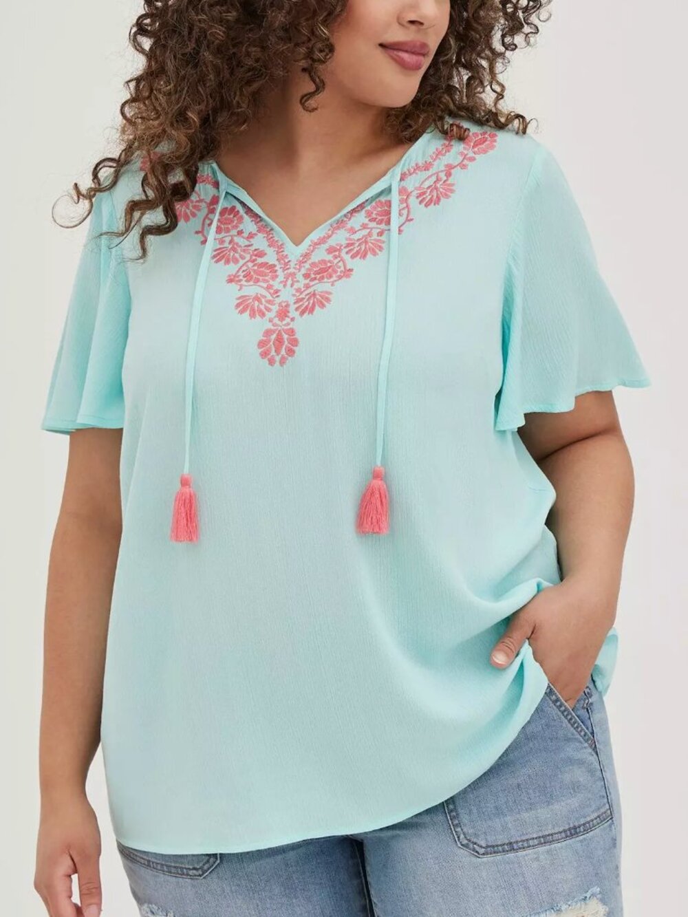NEW NWT TORRID 2 Plus Size Embroidered Blouse Crinkle Gauze Light Blue Pink Boho